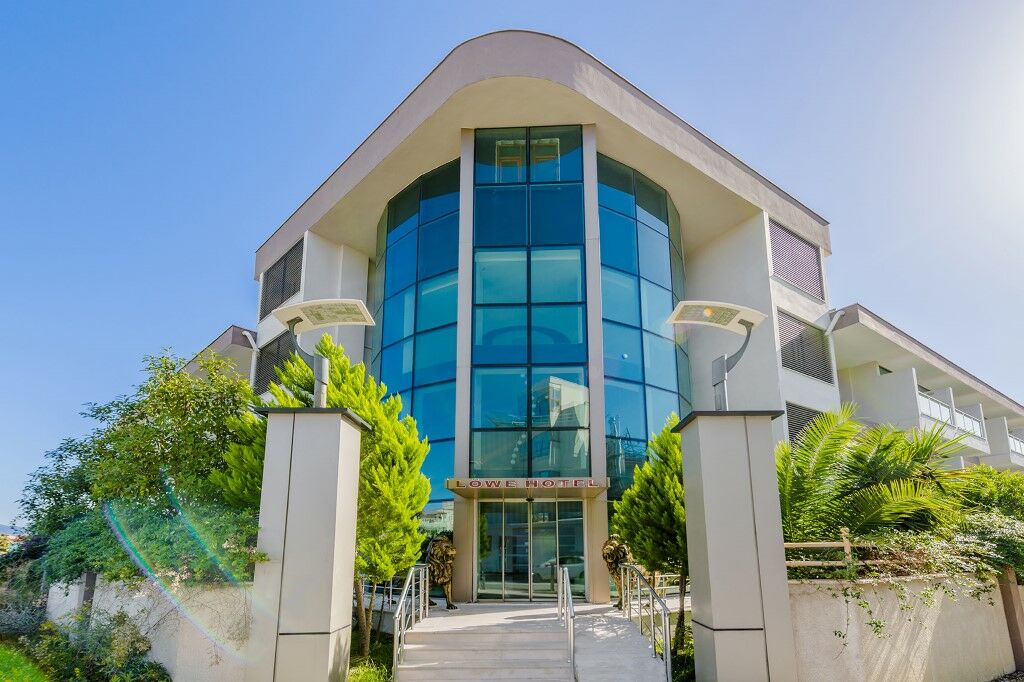Hotel Side Lowe Exterior photo